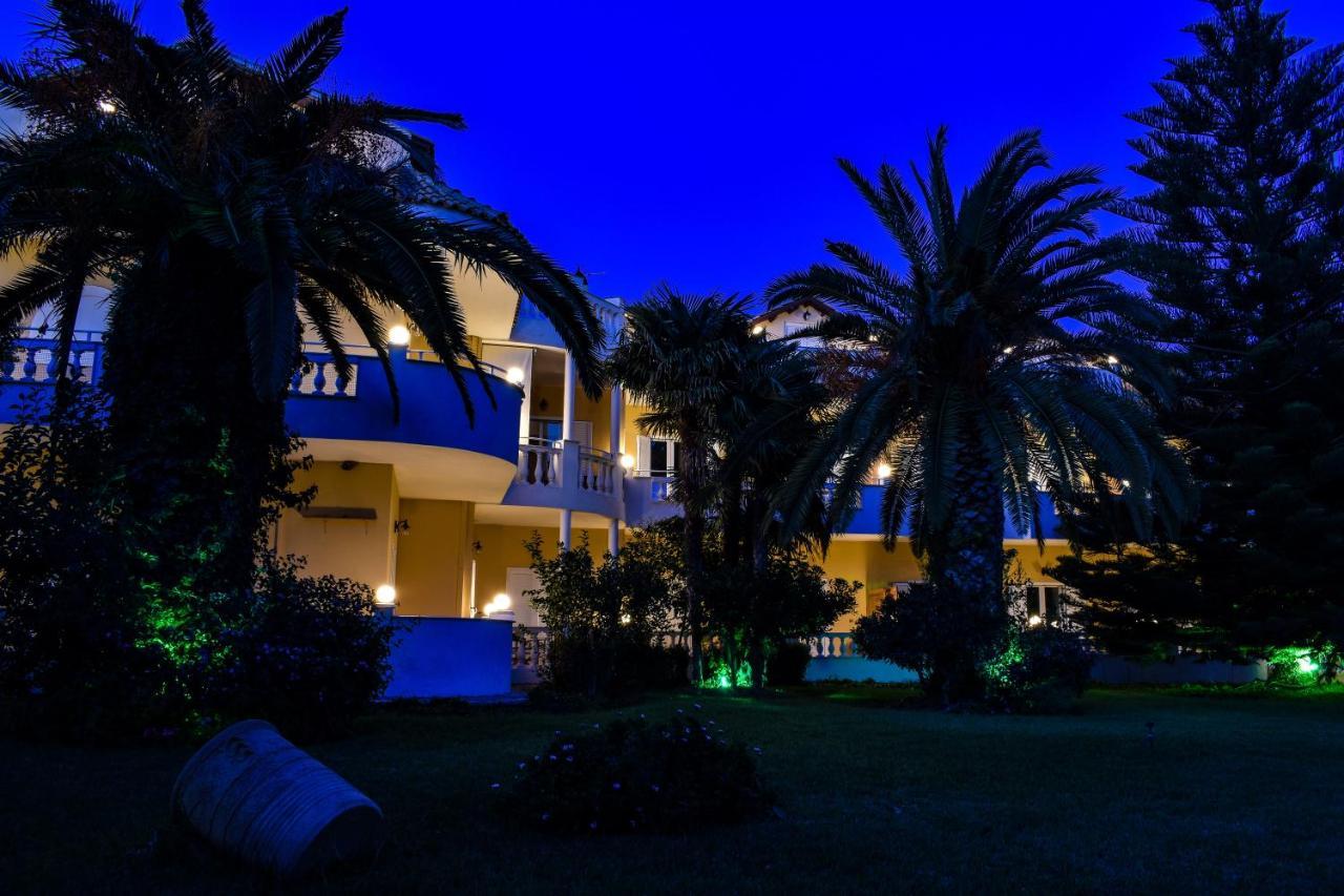 Aparthotel Andriana à Ágios Geórgios Extérieur photo